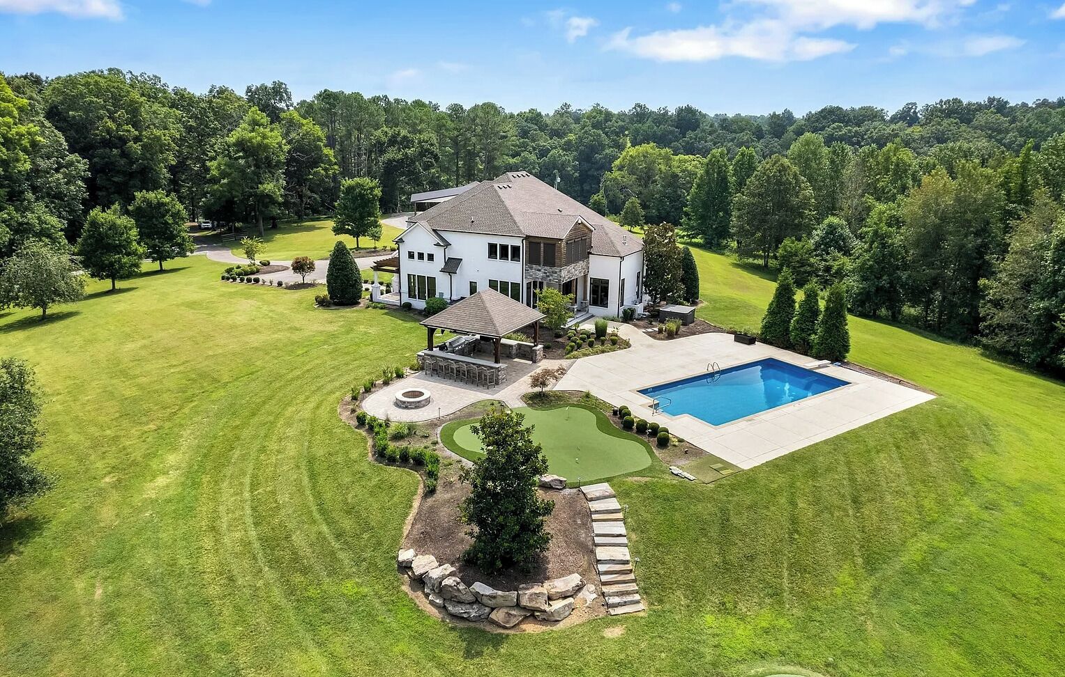 Above Iris Estate