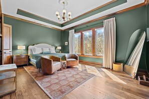 Room - Above Iris Estate | 100+ Acres | Pool/Spa | Private | Luxury (Dickson)