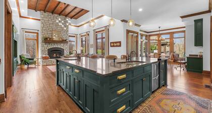 Above Iris Estate | 100+ Acres | Pool/Spa | Private | Luxury