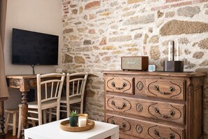 Interior - Studio near the sea and Sables promenade, for 3 guests (Les Sables-d´Olonne)
