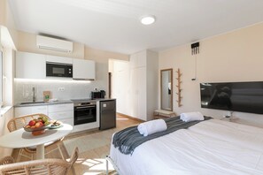 WiFi, bed sheets - Atlântico Azul - Apartment D (Lagos)