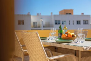 Outdoor dining - Atlântico Azul - Apartment E (Lagos)