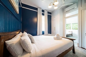 WiFi, bed sheets - West End Oasis with Pool & Entertaining (West End)
