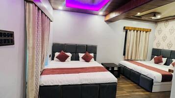 Deluxe Double or Twin Room | Free WiFi