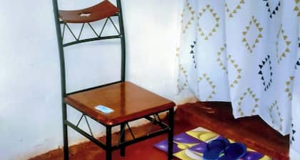 Lauren Homes and Accomodations