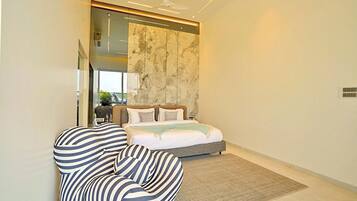 Deluxe Villa, Balcony | Interior