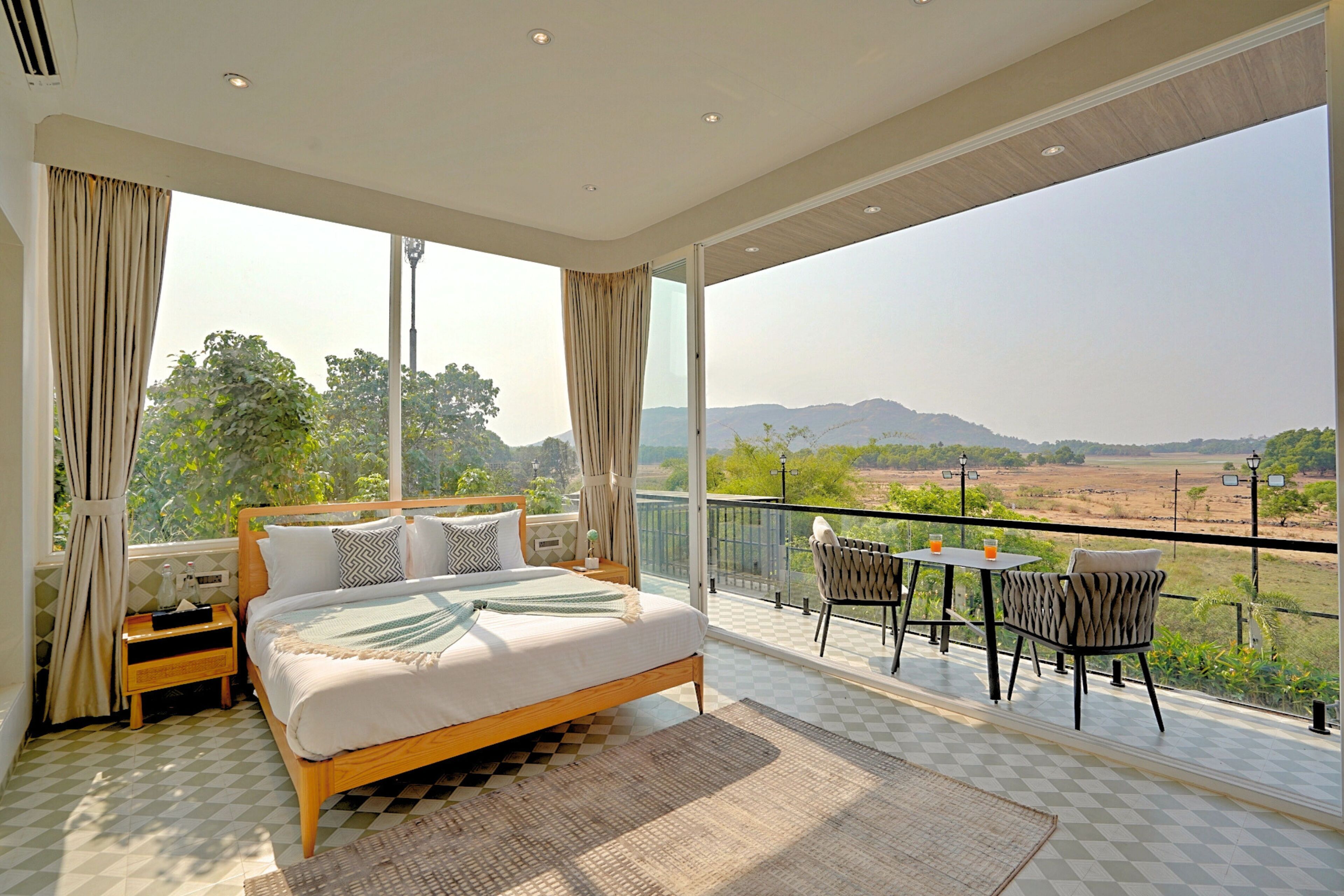 Deluxe Villa, Balcony