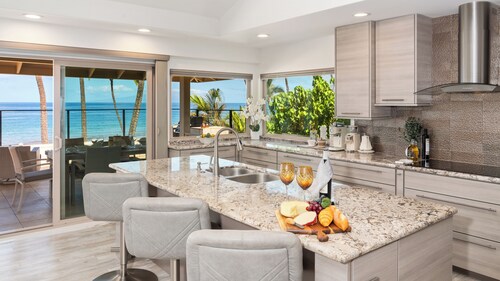 Rare Private Gated Estate on Kamaole I Beach – Maui’s Premier Swimming Beach