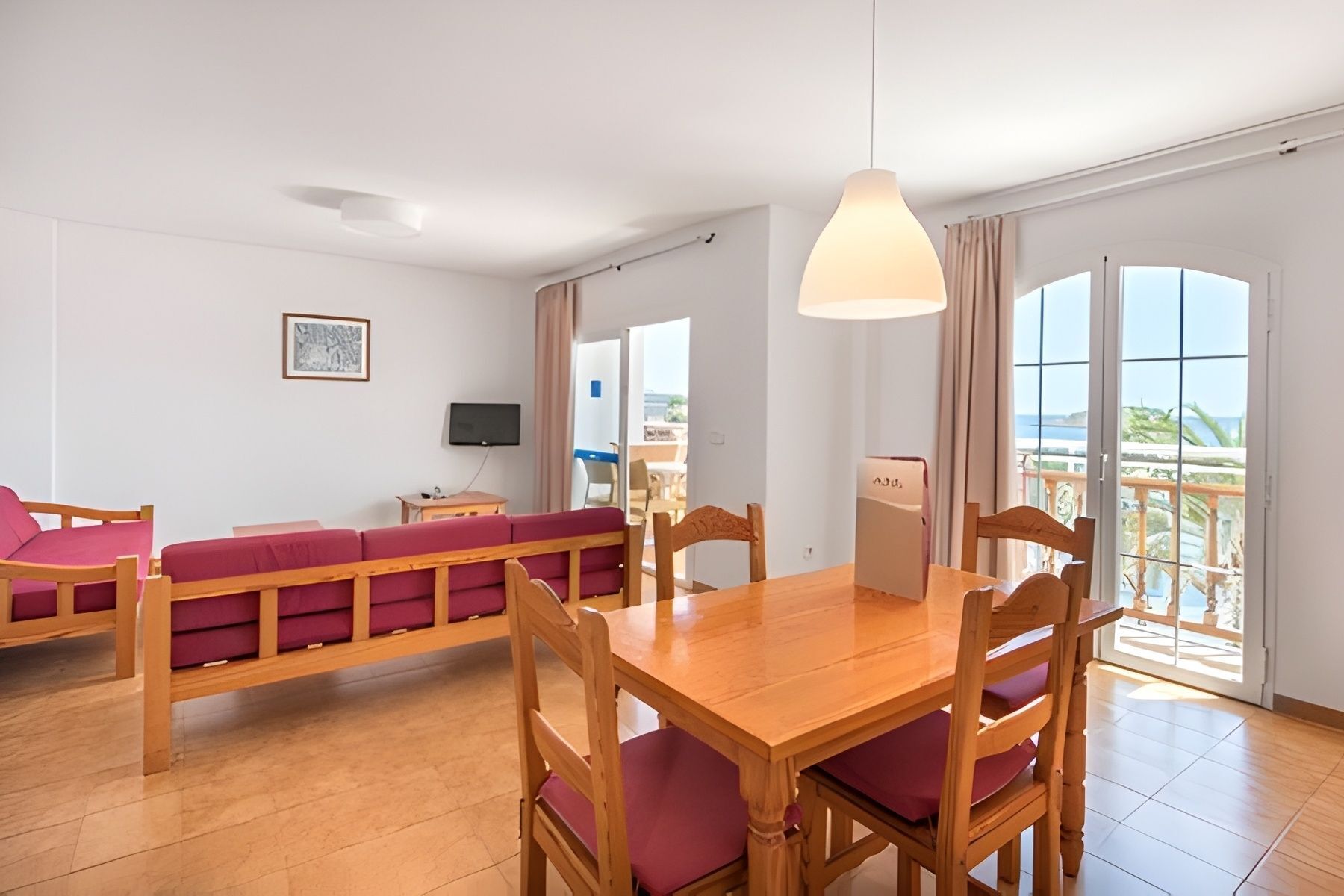Apartamento, 2 quartos, vista para o mar | Área de estar