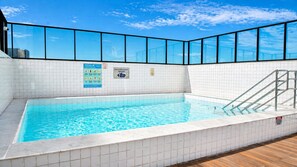 Pool - Golden Home shopping 2003 Flat boa viagem (Recife)