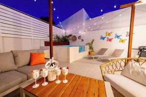 Terrace/patio - NEW 2BR Escape | Plunge Pool & BBQ | Near Beaches (Noord)