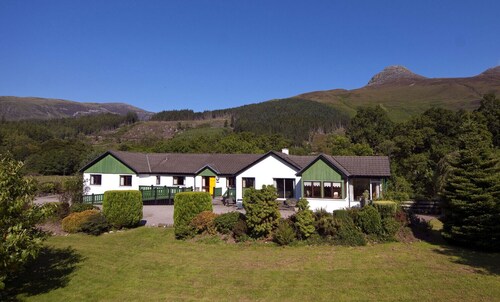 Cherry Tree Cottage in Glencoe