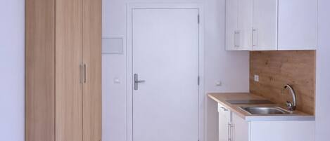 Basic-stúdíóíbúð | Að innan