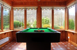 Spielezimmer