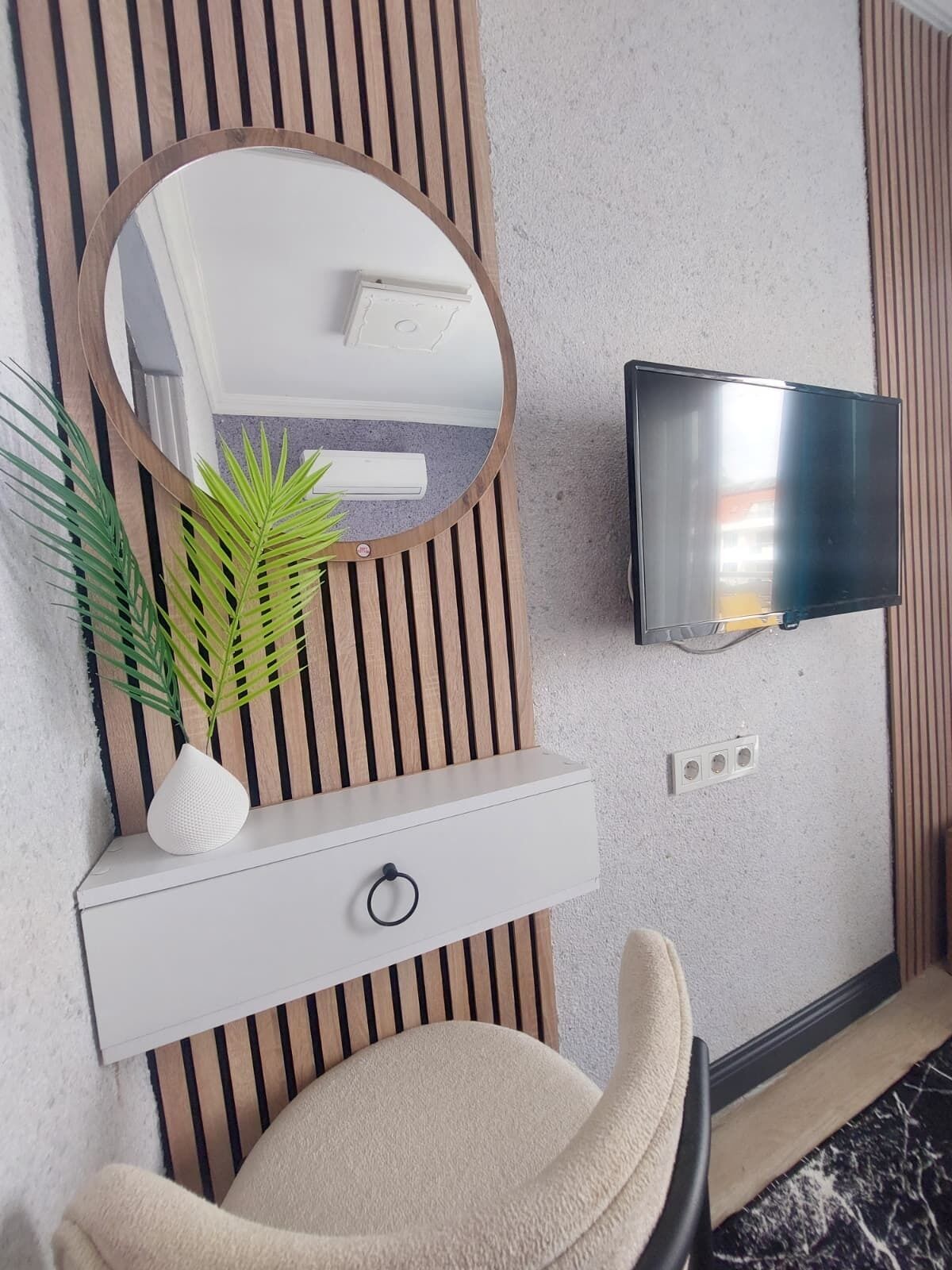 Standard Room, Pool View