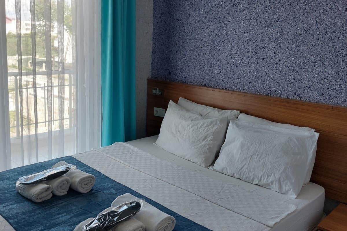 Standard-huone, näköala uima-altaalle