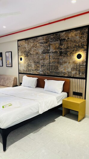 In-room safe, desk, laptop workspace, free WiFi - Hotel Presidency (Surat)