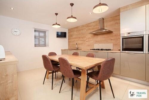 Charlotte Street Stay