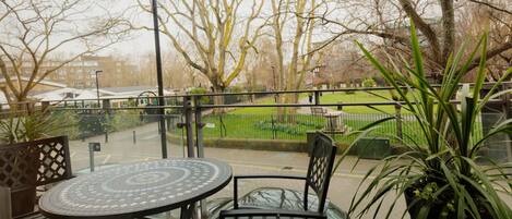 อพาร์ทเมนท์