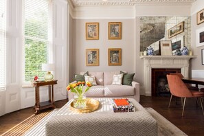 House | 1 bedroom - Victorian Blush 1BR Near Portobello Notting Hill (London)