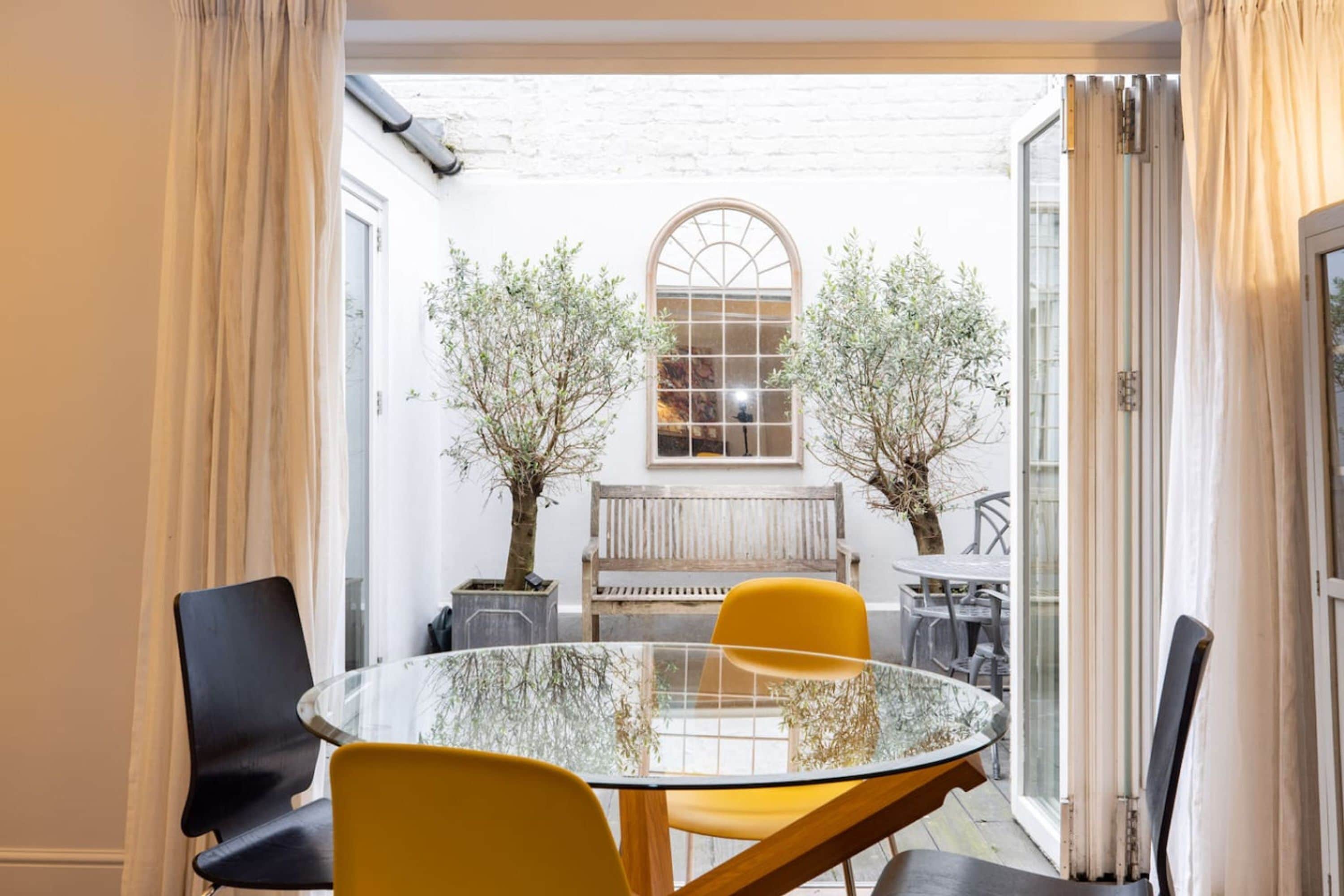 House, Smoking | 2 bedrooms