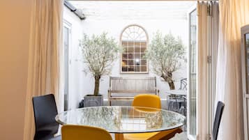 House, Smoking | 2 bedrooms