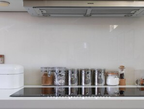 House - Magenta 3 Bedroom Home by Battersea Park (London)