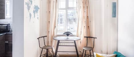 House | 1 bedroom