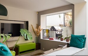House, Smoking - The City Singer - 3 BR With Garden in Hammersmith (London)