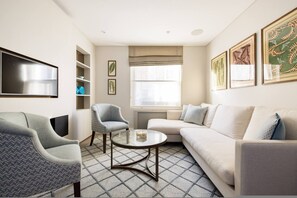 House - Sunny in Chelsea Luxurious 3 Bedroom Chelsea Home (London)