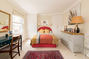 House - The Battersea Green 3 Bedroom House (London)