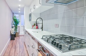 House | 2 bedrooms - Clapham Calm 2 Bedroom Flat With Garden (London)