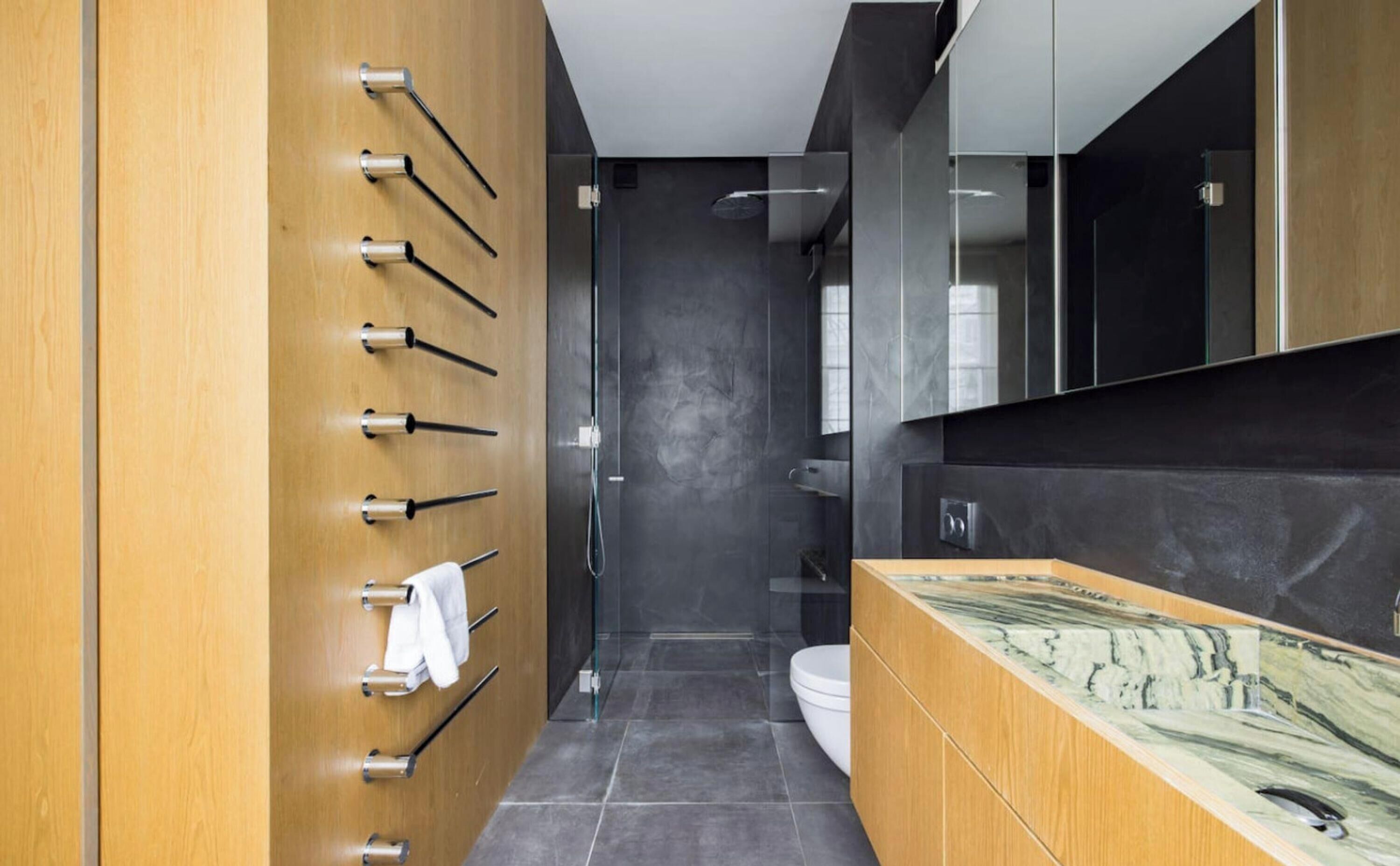 2 bedrooms
