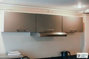 Interior - Flora`s Flats - Studio 1 (Nottingham)