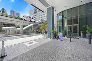 House | 1 bedroom, Internet - NOK Urban Studio in Prime Miami Location (Miami)
