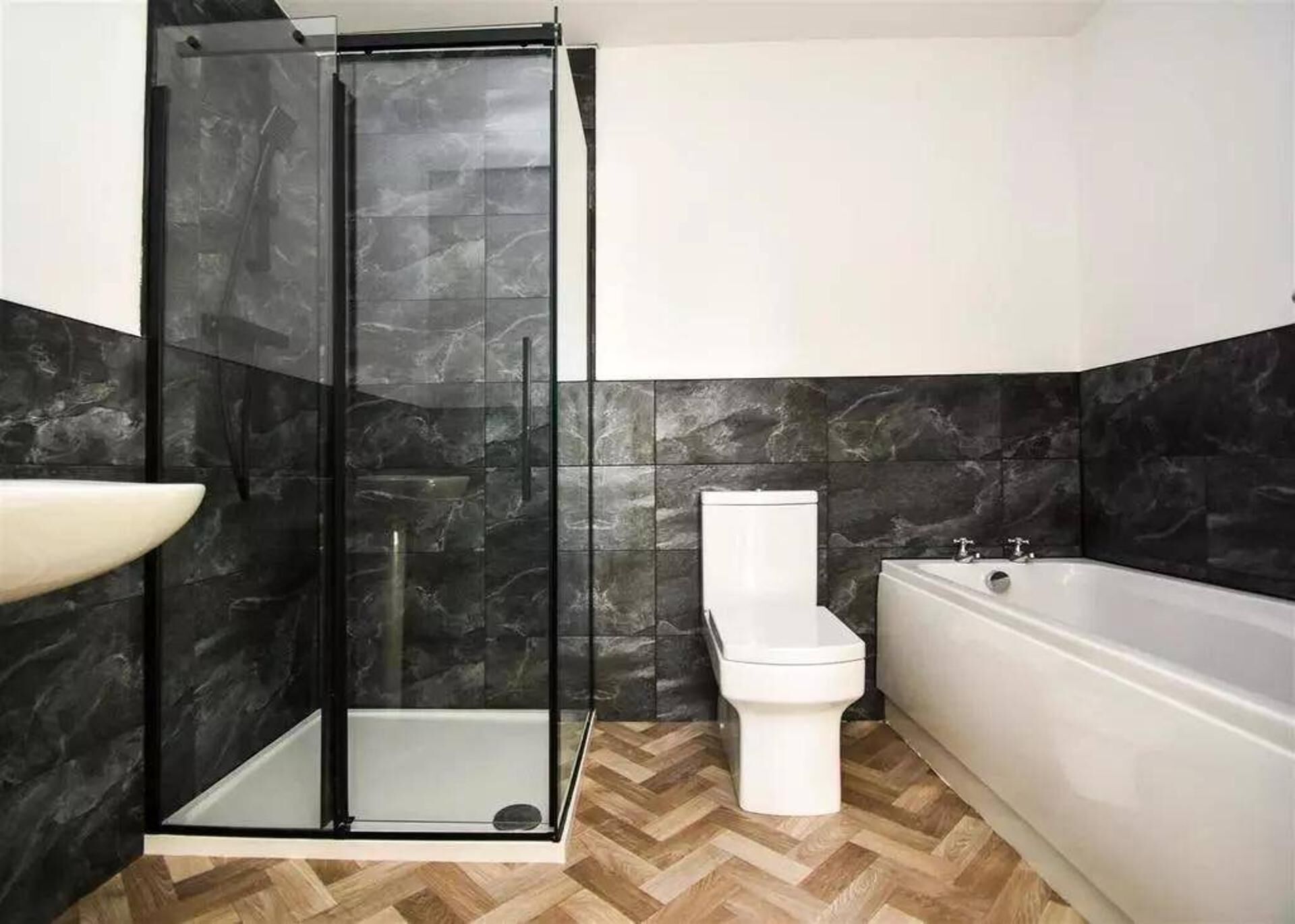 Shower, towels