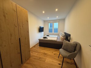 Internet, bed sheets - Simon Living - Apartment Günther-Klotz central and quiet location in Karlsruhe (Karlsruhe)