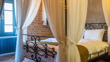 Standard Double Room | Seterika/papan seterika, Wi-fi percuma, cadar katil