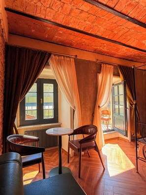 Interior - Hotel De La Chapelle (Istanbul)