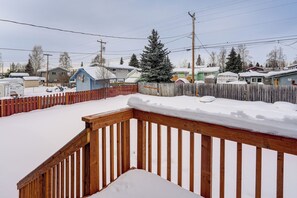 House (6 Bedrooms) | Interior - 3 Mi to Dtwn: Group Retreat in Anchorage! (Anchorage)