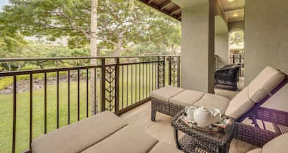 Beach Club & Pool at Big Island Resort Getaway!