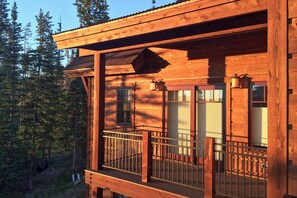 Interior - 5 Mi to Winter Park Resort! Year-round Mtn Gem (Fraser)