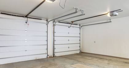 5 Mi to Winter Park Resort! Year-round Mtn Gem