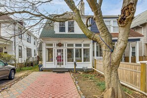 House (2 Bedrooms) | Front of property - Walk to Suburban Square! Ardmore Home w/ Deck (Ardmore)