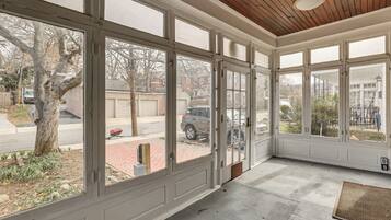 Rumah (2 Bedrooms) | Interior