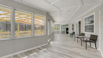 Rumah (2 Bedrooms) | Interior