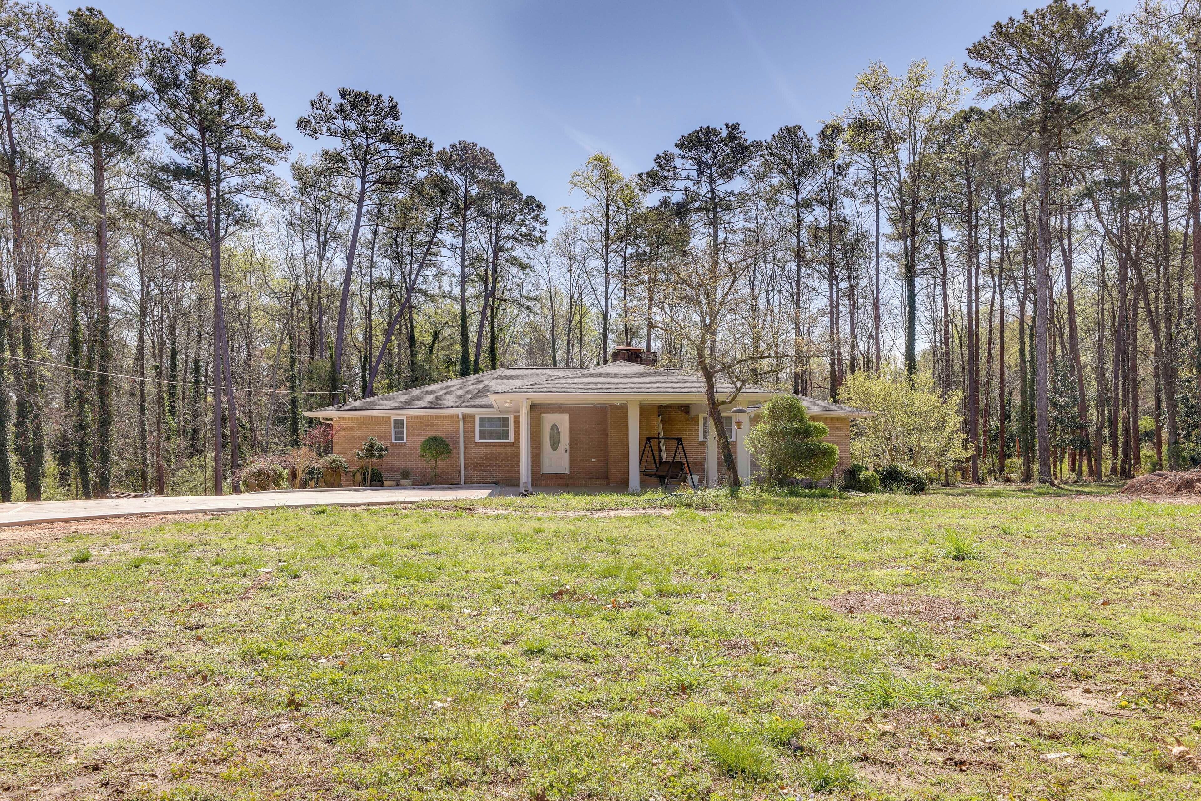 House (4 Bedrooms) | Front of property