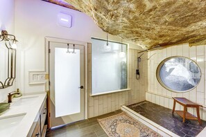 Casa (2 Bedrooms) | Interior