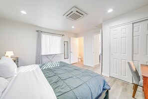 Interior - 2 Mi to Dtwn Glendora! Pet-friendly Extended Stay (Glendora)