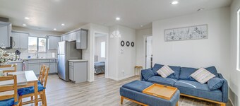 2 Mi to Dtwn Glendora! Pet-friendly Extended Stay